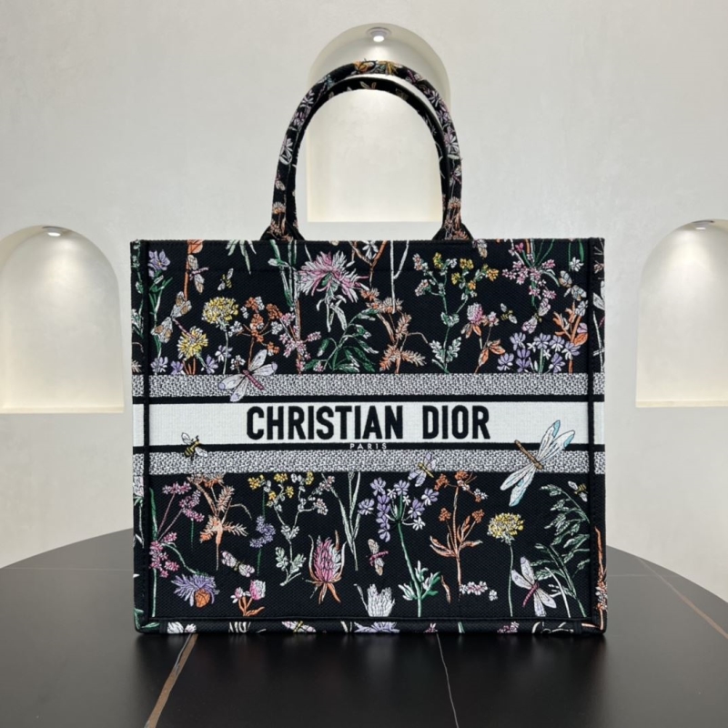 Dior Shopping Bags